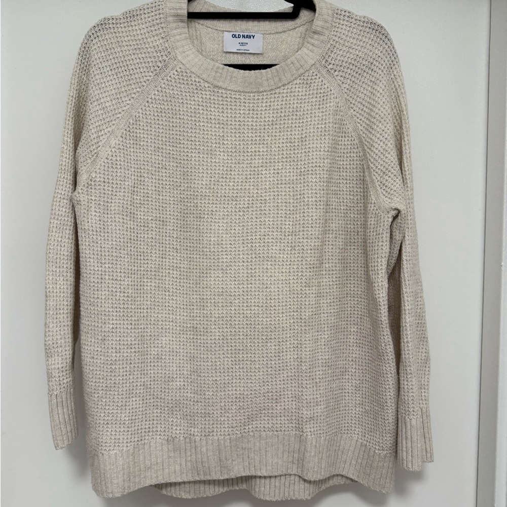 Old Navy Women's Cream Knit Crew Neck Sweater